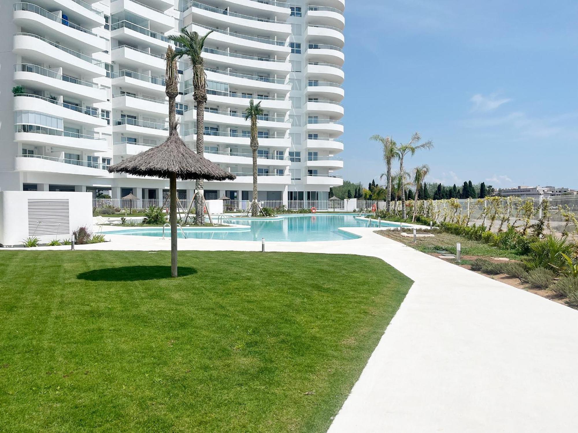 Appartement Global Properties, Con Vistas Al Mar, 2 Terrazas Y Piscina En
