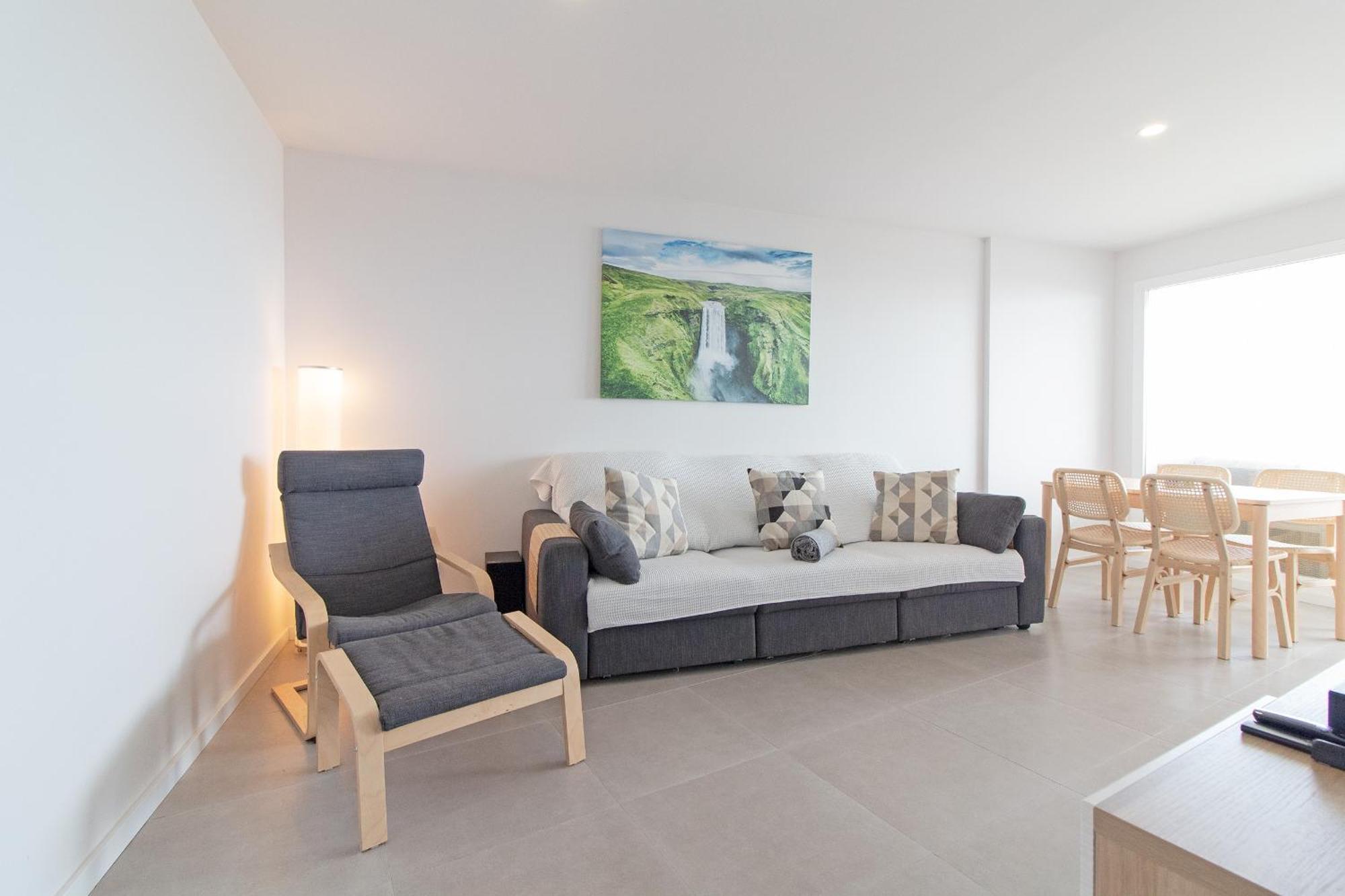 Global Properties, Con Vistas Al Mar, 2 Terrazas Y Piscina En *